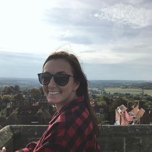 Meet your Posher, Isa